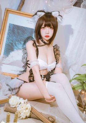 伊人情人成综合_720动漫在线观看